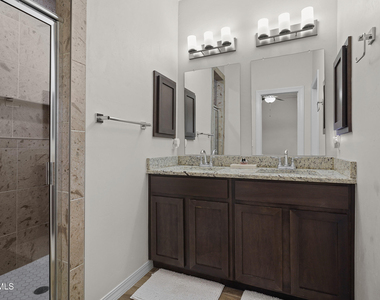 5064 Andrew Jorel Drive - Photo Thumbnail 14