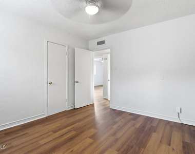 2413 Copper Avenue - Photo Thumbnail 21