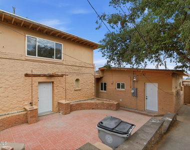 2413 Copper Avenue - Photo Thumbnail 27