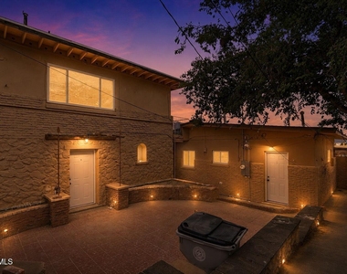 2413 Copper Avenue - Photo Thumbnail 28