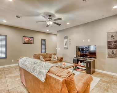 14311 East Cave Avenue - Photo Thumbnail 4