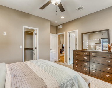 14311 East Cave Avenue - Photo Thumbnail 19