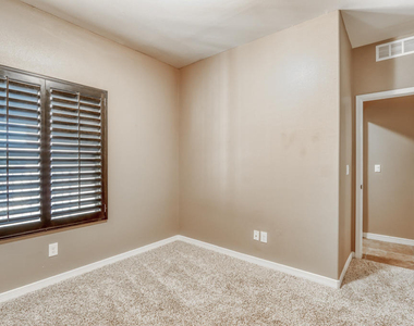14311 East Cave Avenue - Photo Thumbnail 25