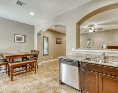 14311 East Cave Avenue - Photo Thumbnail 11