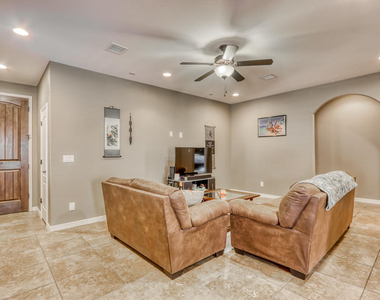 14311 East Cave Avenue - Photo Thumbnail 5