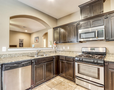 14311 East Cave Avenue - Photo Thumbnail 9
