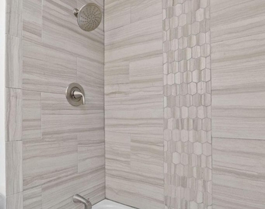 10222 Dunbarton Drive - Photo Thumbnail 11