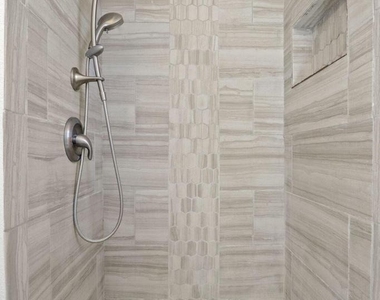 10222 Dunbarton Drive - Photo Thumbnail 14
