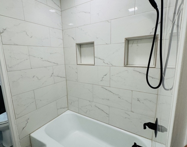 1070 New Haven Avenue - Photo Thumbnail 10