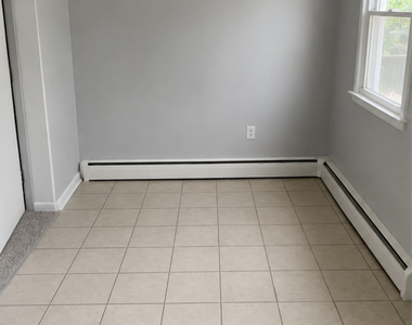 144 Main Street - Photo Thumbnail 2