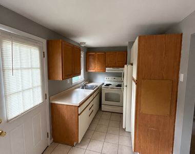 144 Main Street - Photo Thumbnail 1