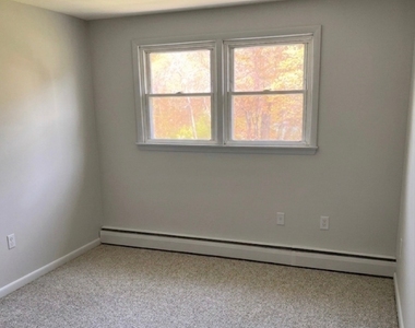 144 Main Street - Photo Thumbnail 5