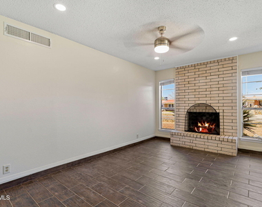 2608 Dan Sikes Drive - Photo Thumbnail 2