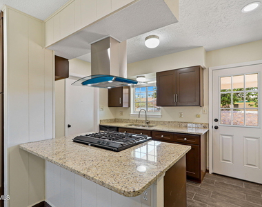 2608 Dan Sikes Drive - Photo Thumbnail 8