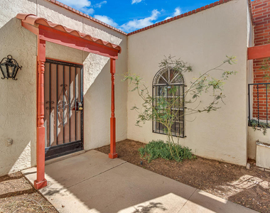 301 Los Nietos Court - Photo Thumbnail 39