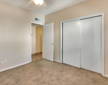 301 Los Nietos Court - Photo Thumbnail 28