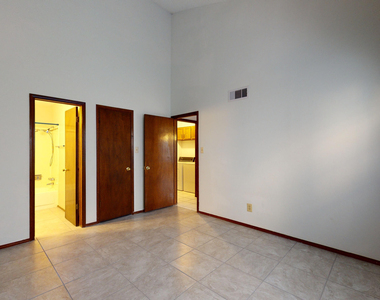 909 Tepic Drive - Photo Thumbnail 21
