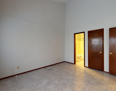 909 Tepic Drive - Photo Thumbnail 20