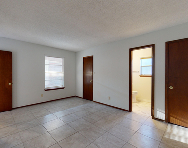 909 Tepic Drive - Photo Thumbnail 16