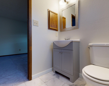 909 Tepic Drive - Photo Thumbnail 18