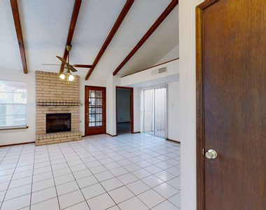 909 Tepic Drive - Photo Thumbnail 5