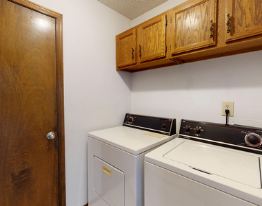 909 Tepic Drive - Photo Thumbnail 24