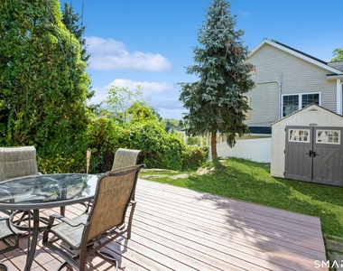32 Sherwood Place - Photo Thumbnail 5
