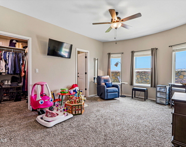 13066 Grantham Lane - Photo Thumbnail 15