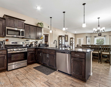 13066 Grantham Lane - Photo Thumbnail 37