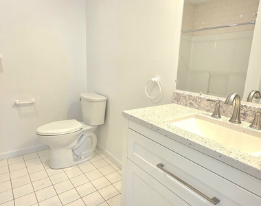 14 Berwyn Street - Photo Thumbnail 7