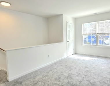 14 Berwyn Street - Photo Thumbnail 2