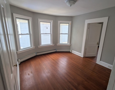 200 Ogden Street - Photo Thumbnail 6