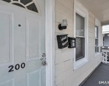 200 Ogden Street - Photo Thumbnail 2