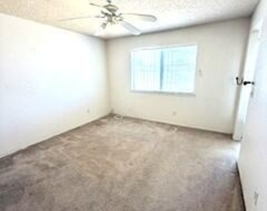 11649 Norman Montion Drive - Photo Thumbnail 4
