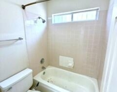 11649 Norman Montion Drive - Photo Thumbnail 7