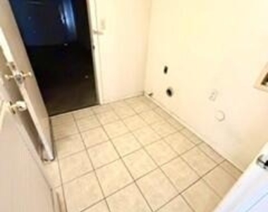 11649 Norman Montion Drive - Photo Thumbnail 9