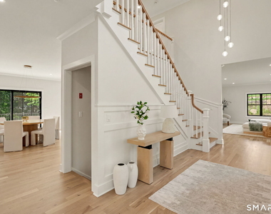 31 Gray Farms Road - Photo Thumbnail 4