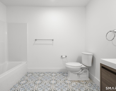 245 Main Street - Photo Thumbnail 8