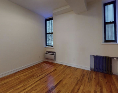 440 East 78th Street - Photo Thumbnail 3