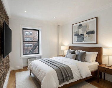 338 East 55th Street - Photo Thumbnail 2