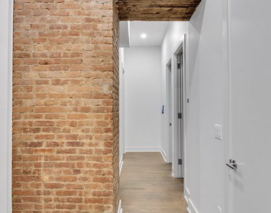 121 Madison Avenue - Photo Thumbnail 2
