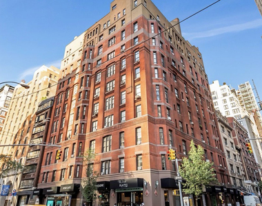 121 Madison Avenue - Photo Thumbnail 7
