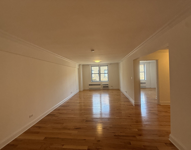 305 West 13th Street - Photo Thumbnail 8