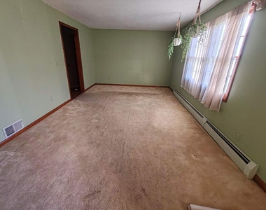 2028 Kim Drive - Photo Thumbnail 15