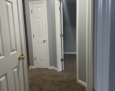 1630 Isleworth Circle - Photo Thumbnail 26