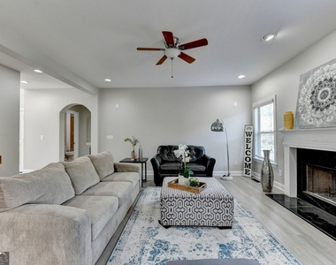 4805 Shelbourne Drive - Photo Thumbnail 19
