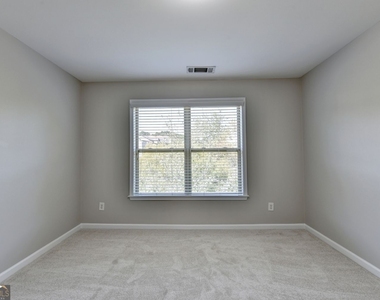 4805 Shelbourne Drive - Photo Thumbnail 66