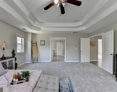 4805 Shelbourne Drive - Photo Thumbnail 52