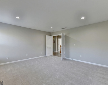 4805 Shelbourne Drive - Photo Thumbnail 59