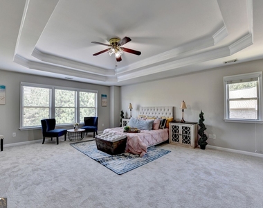 4805 Shelbourne Drive - Photo Thumbnail 48